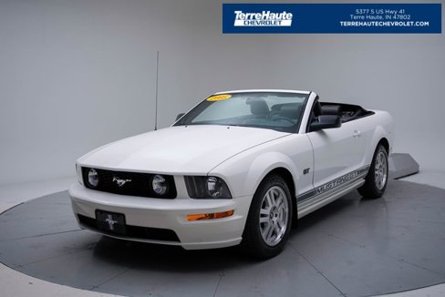Used 2005 Ford Mustang GT Premium image 1