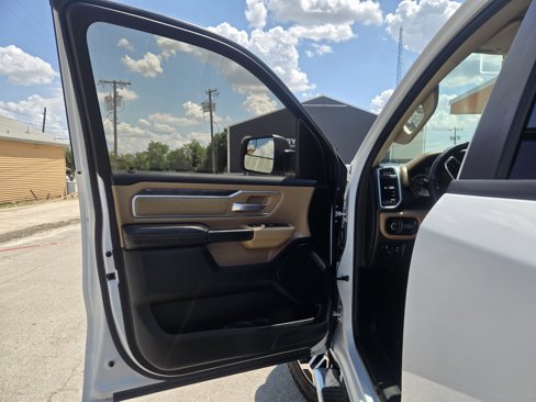 Used 2019 RAM 1500 Big Horn image 4