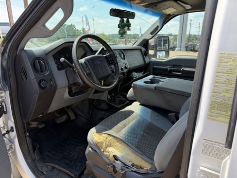 Used 2011 Ford F350 4x4 Crew Cab DRW Super Duty image 7