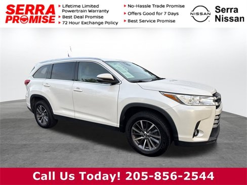 Used 2019 Toyota Highlander XLE image 1