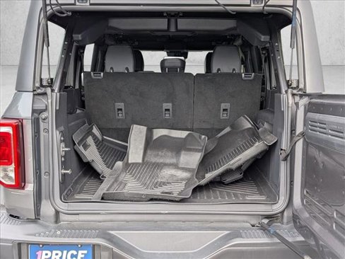 Used 2022 Ford Bronco Black Diamond w/ Sasquatch Package image 6