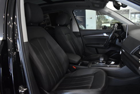 Used 2021 Audi Q5 Premium Plus w/ Premium Plus Package image 27
