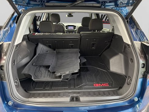 Used 2021 GMC Terrain SLE w/ Driver Convenience Package image 11