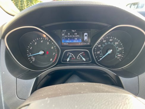 Used 2014 Ford Focus Titanium image 27