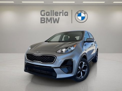 Used 2022 Kia Sportage LX image 1
