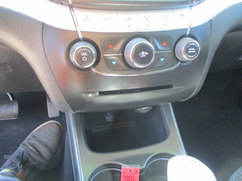 Used 2019 Dodge Journey SE w/ Blacktop Package image 18