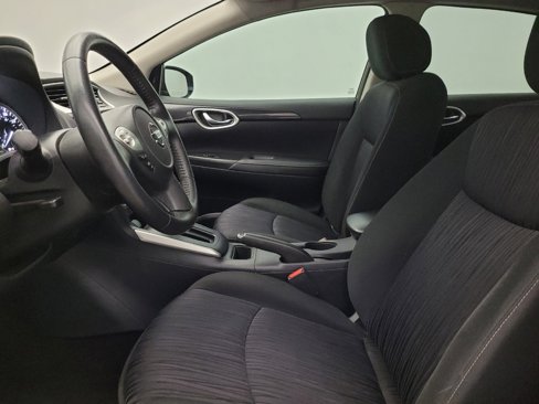 Used 2019 Nissan Sentra SV image 17