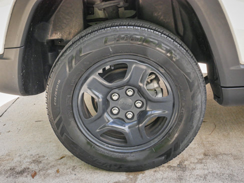 Used 2020 Jeep Compass Sport image 13