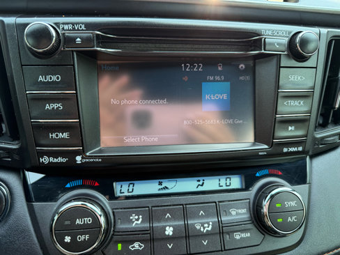 Used 2017 Toyota RAV4 SE image 34