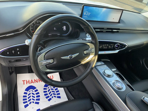 Used 2023 Genesis GV70 2.5T w/ Advanced Package image 14