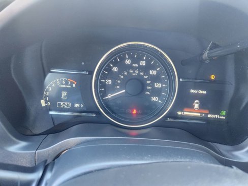 Used 2021 Honda HR-V EX image 16
