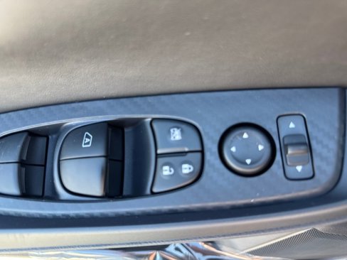 New 2025 Nissan Sentra S image 16