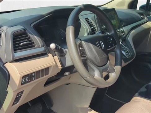 Used 2021 Honda Odyssey EX image 9