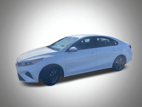Used 2023 Kia Forte LXS image 7