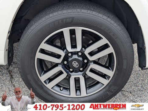 Used 2015 Toyota 4Runner Limited image 10