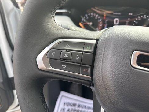 New 2025 Jeep Compass Limited image 22