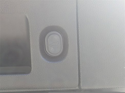 Used 2017 GMC Yukon SLT image 13