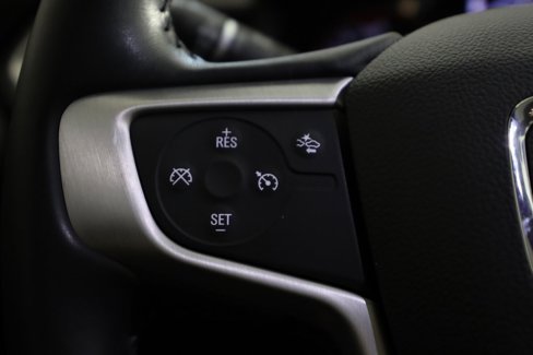 Used 2020 GMC Acadia SLT w/ Driver Alert Package II image 24