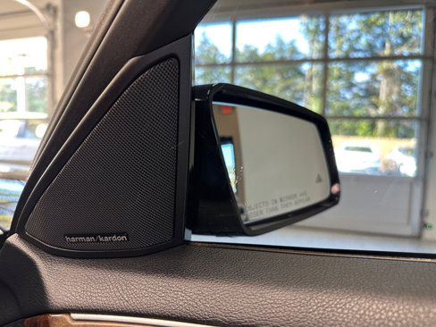 Used 2014 Mercedes-Benz E 350 Sedan image 28