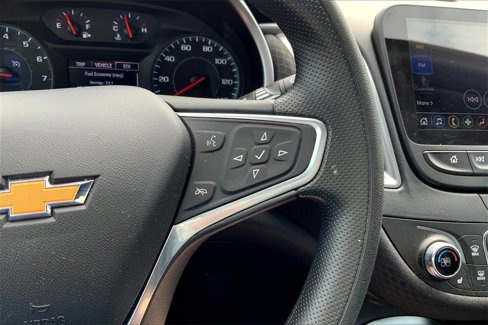 Used 2022 Chevrolet Malibu LT image 20
