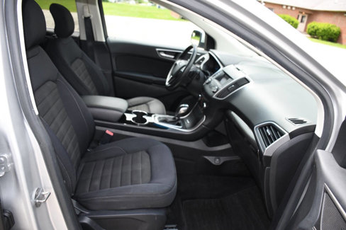 Used 2015 Ford Edge SEL image 23