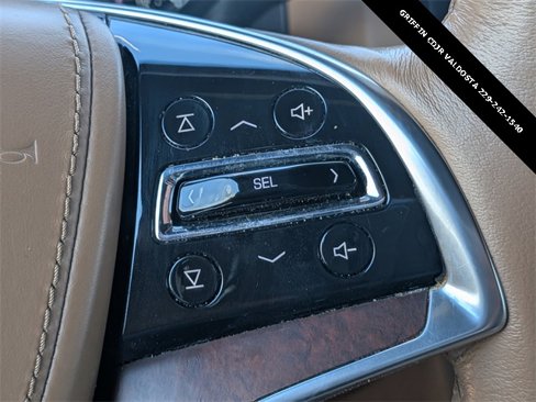 Used 2017 Cadillac Escalade Platinum image 28