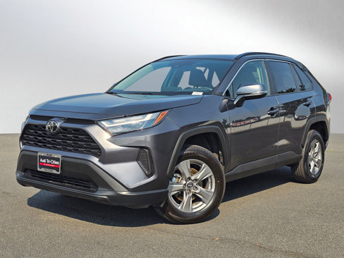 Used 2024 Toyota RAV4 XLE image 1