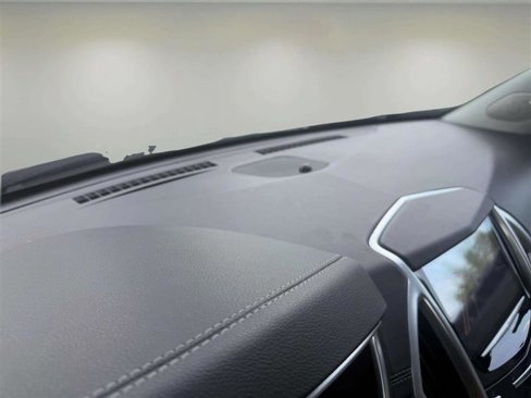 Used 2015 Cadillac SRX Luxury image 33