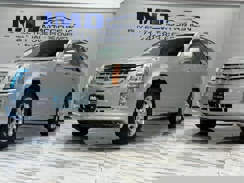 Used 2008 Cadillac SRX AWD w/ Utility Package image 2