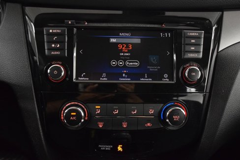 Used 2021 Nissan Rogue Sport S image 29