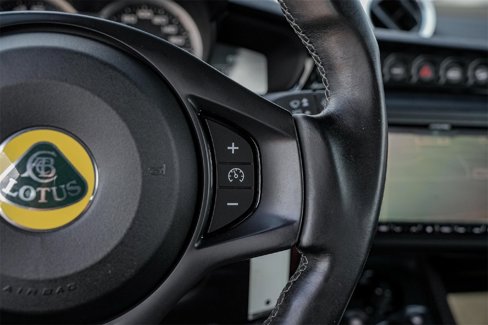 Used 2021 Lotus Evora image 24