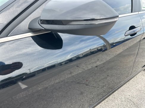 Used 2023 Hyundai Elantra Limited image 18