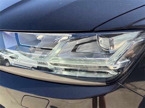 Used 2017 Audi Q7 3.0T Premium Plus image 9