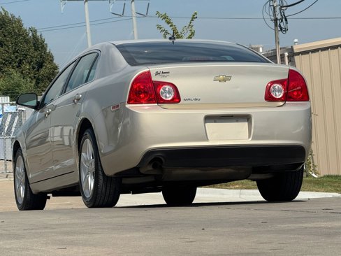 Used 2011 Chevrolet Malibu LS image 11