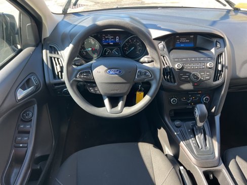 Used 2018 Ford Focus SE image 19