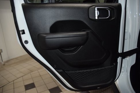 Used 2023 Jeep Gladiator Mojave w/ LED Lighting Group image 39