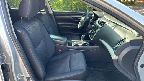 Used 2017 Nissan Altima 2.5 S w/ Power Driver Seat Package image 12