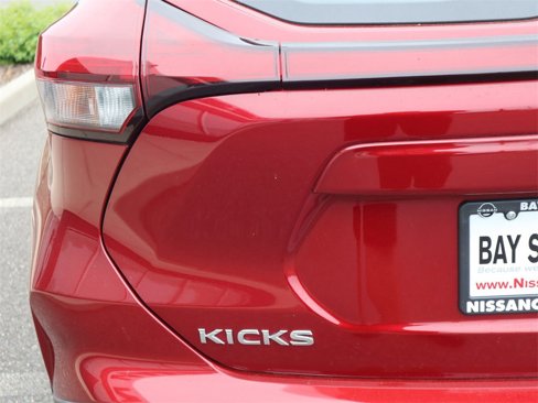 Certified 2023 Nissan Kicks SV image 31