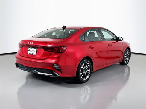 Used 2024 Kia Forte LXS image 5