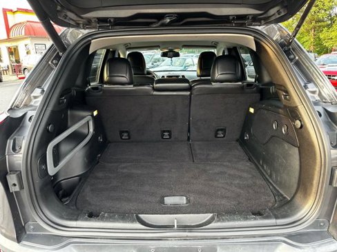 Used 2014 Jeep Cherokee Limited w/ Luxury Group image 21