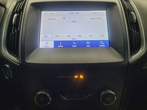 Used 2020 Ford Edge SE image 25