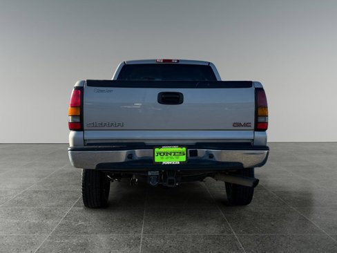 Used 2004 GMC Sierra 2500 SLE image 5
