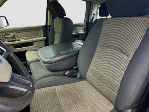 Used 2011 RAM 1500 Classic SLT image 11