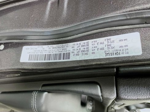 Used 2019 Jeep Grand Cherokee Altitude image 31