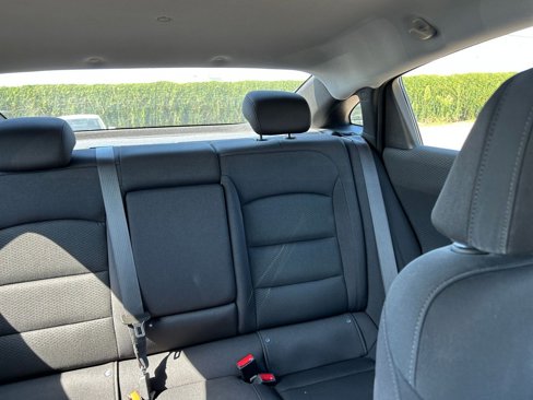 Used 2024 Chevrolet Malibu LT image 37