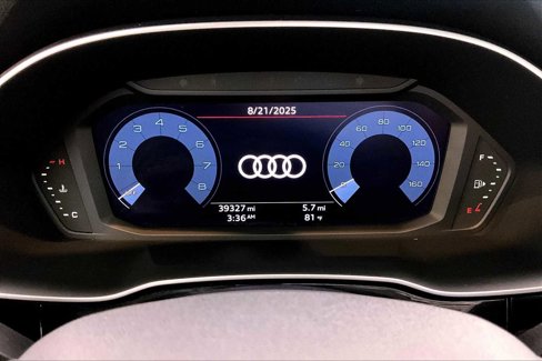 Used 2020 Audi Q3 2.0T Premium w/ Convenience Package image 24