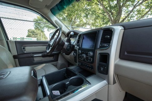 Used 2015 RAM 2500 Laramie w/ Convenience Group image 31