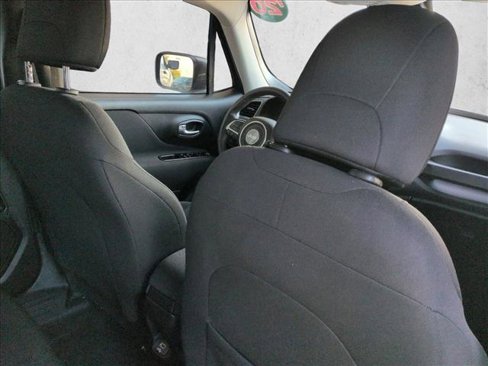 Used 2020 Jeep Renegade Latitude image 20