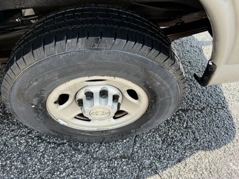 Used 2006 Chevrolet Express 2500 Extended image 19