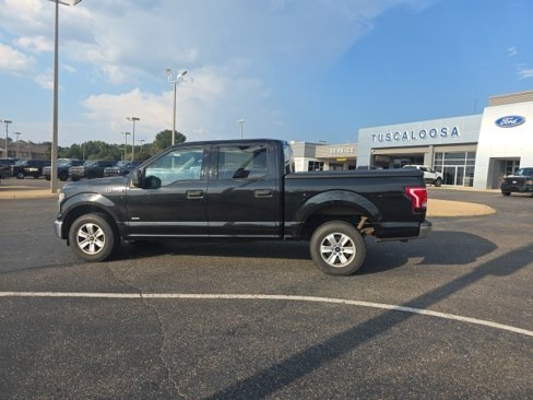 Used 2015 Ford F150 XLT image 6